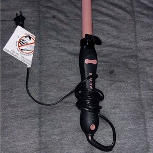 Beachwaver Pink Curling Iron